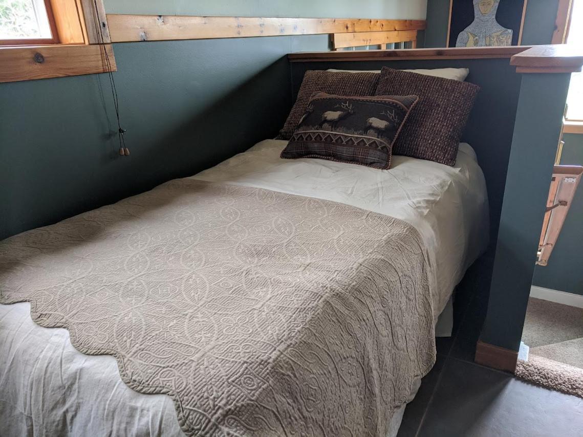 The Bluff On Whidbey Bed and Breakfast Oak Harbor Eksteriør billede